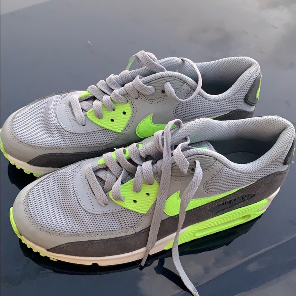 Nike air